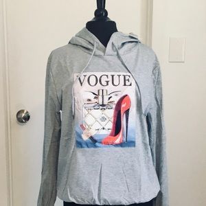 Women AZ designers sweatshirt L/Xl